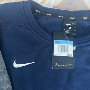 Oversized Nike Pullover